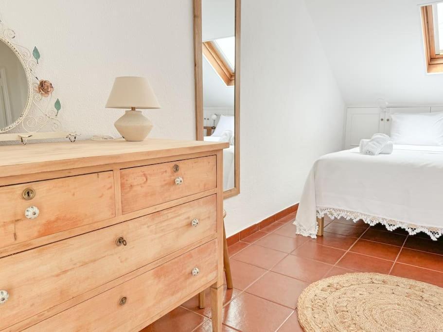 Costa Inn Beach House With Pool By Homeful Homes Costa de Caparica Exteriör bild